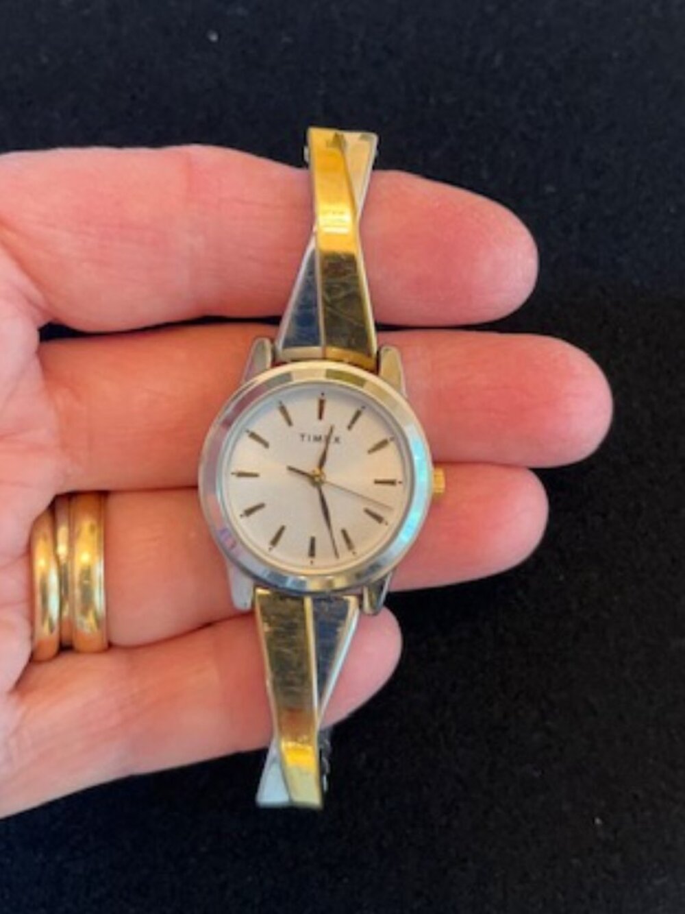 TIMEX | Two Tone Criss Cross Bangle Stretch Watch-NEW battery